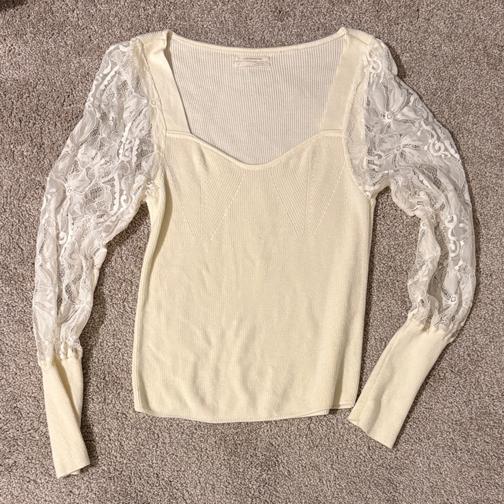 Anthropologie Cream V-Neck Sweater with Lace Sleeves